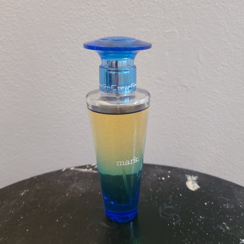 Avon mark Instant Vacation GREEK ISLES Fragrance Mist 1.5oz No Box